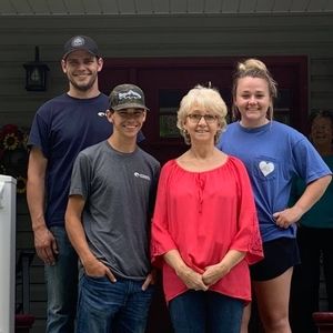 Meet your Posher, Tracy